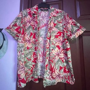 Hawaiian button up shirt